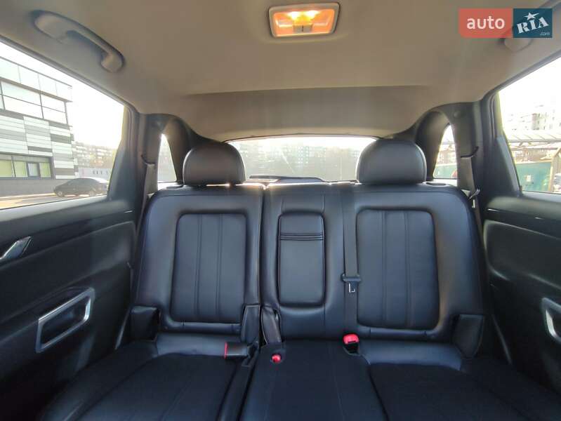 Седан Chevrolet Captiva Sport 2013 в Черкассах