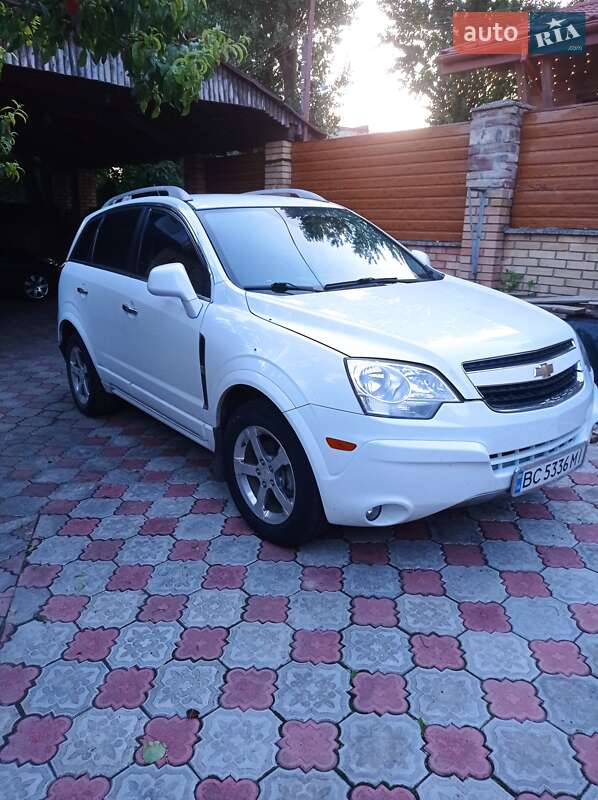 Внедорожник / Кроссовер Chevrolet Captiva Sport 2013 в Львове
