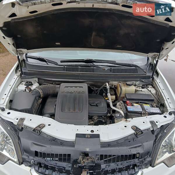 Внедорожник / Кроссовер Chevrolet Captiva Sport 2014 в Коростене