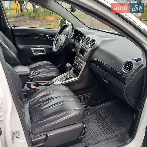 Внедорожник / Кроссовер Chevrolet Captiva Sport 2014 в Коростене