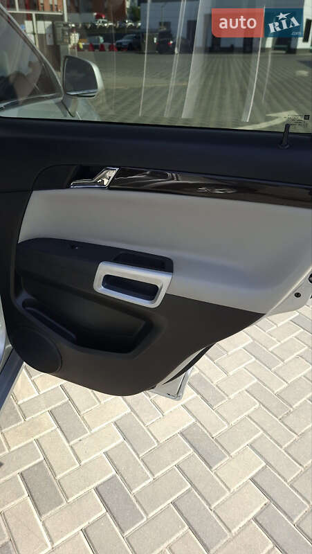 Внедорожник / Кроссовер Chevrolet Captiva Sport 2014 в Полтаве