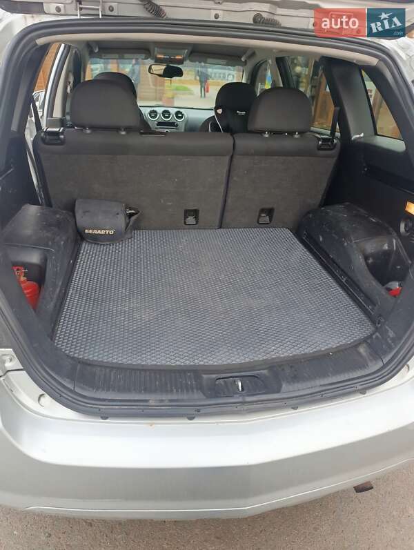 Внедорожник / Кроссовер Chevrolet Captiva Sport 2013 в Ровно