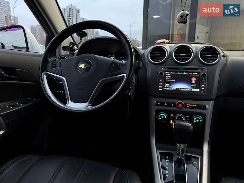 Внедорожник / Кроссовер Chevrolet Captiva Sport 2014 в Киеве