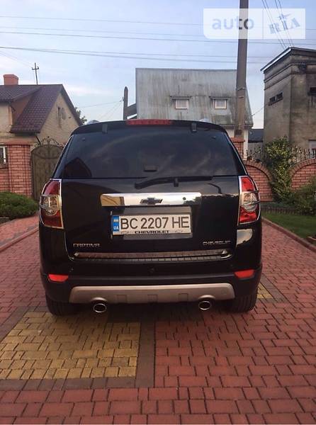 Позашляховик / Кросовер Chevrolet Captiva 2011 в Самборі фото 3 Позашляховик / Кросовер Chevrolet Captiva 2011 в Самборі