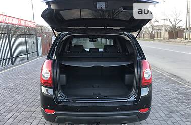 Позашляховик / Кросовер Chevrolet Captiva 2010 в 