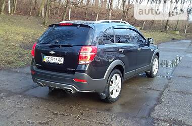 Позашляховик / Кросовер Chevrolet Captiva 2013 в 