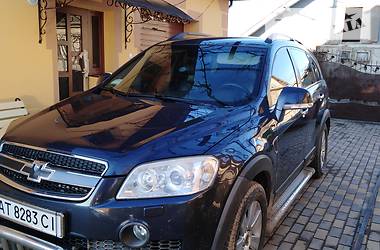 Позашляховик / Кросовер Chevrolet Captiva 2008 в 