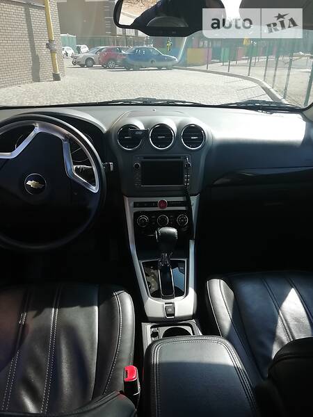 Позашляховик / Кросовер Chevrolet Captiva 2014 в Вінниці
