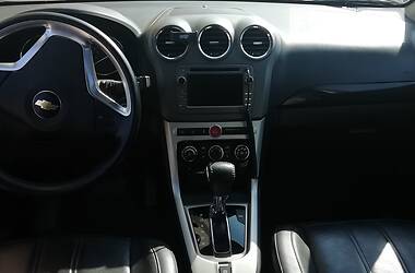 Позашляховик / Кросовер Chevrolet Captiva 2014 в 
