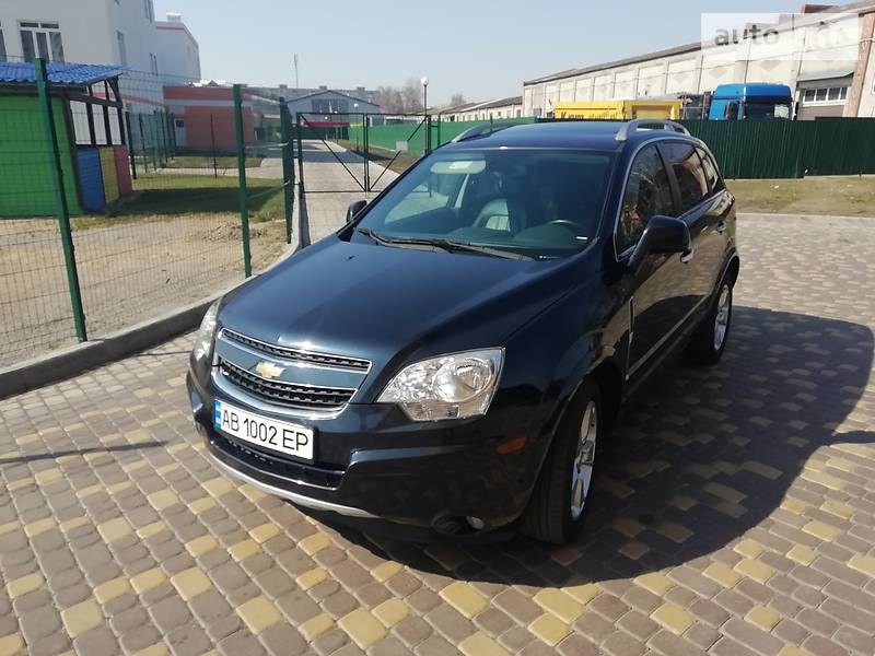 Позашляховик / Кросовер Chevrolet Captiva 2014 в Вінниці