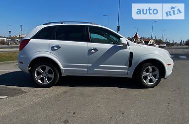 Позашляховик / Кросовер Chevrolet Captiva 2013 в 