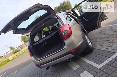 Позашляховик / Кросовер Chevrolet Captiva 2008 в 