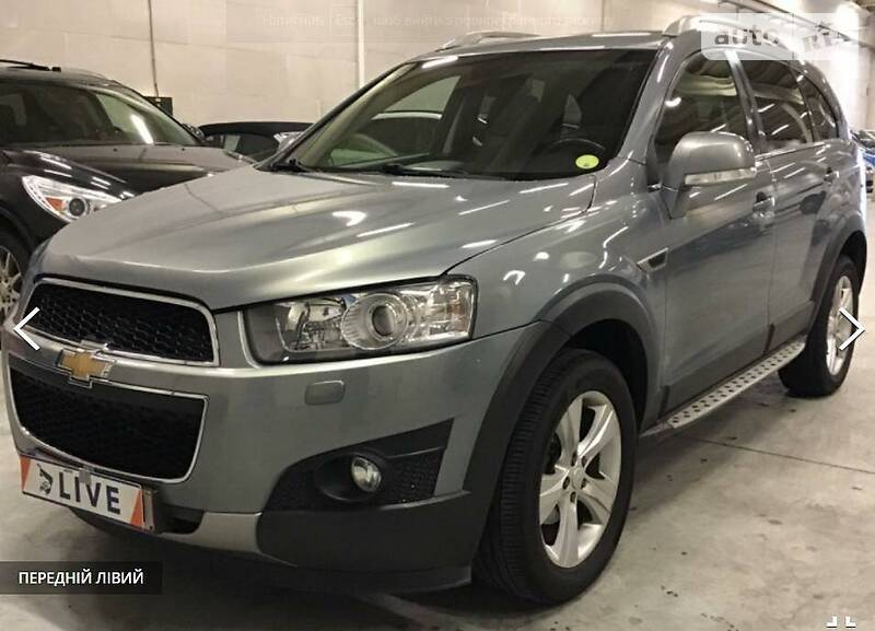 Внедорожник / Кроссовер Chevrolet Captiva 2012 в Харькове