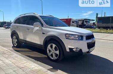 Внедорожник / Кроссовер Chevrolet Captiva 2011 в Тернополе