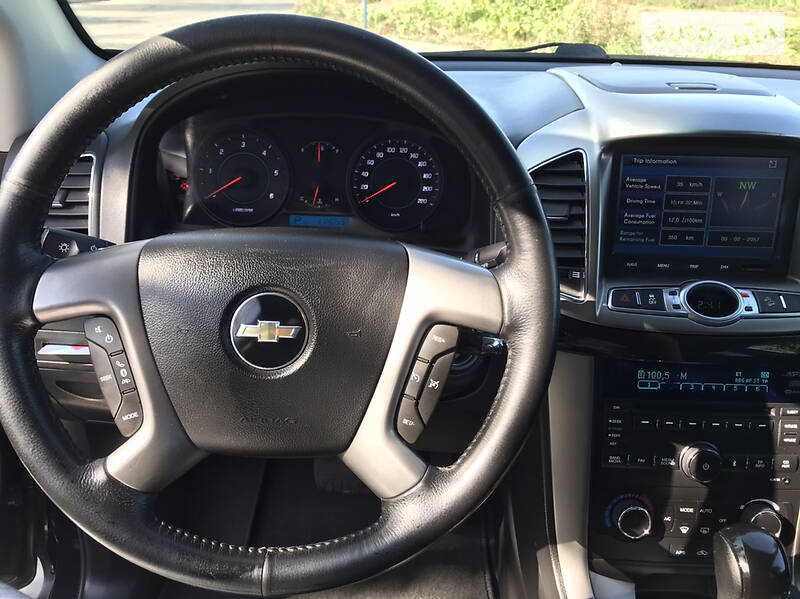 Внедорожник / Кроссовер Chevrolet Captiva 2011 в Сокале
