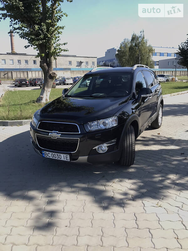 Внедорожник / Кроссовер Chevrolet Captiva 2011 в Сокале