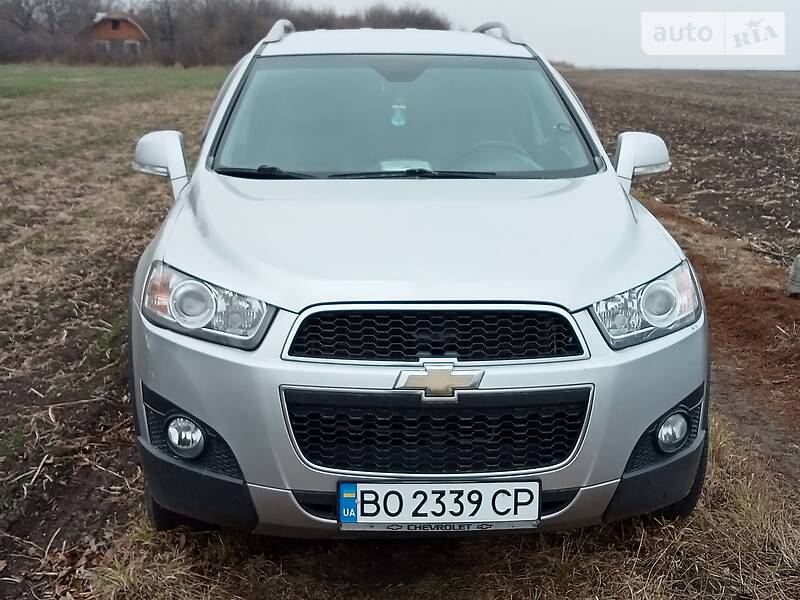 Внедорожник / Кроссовер Chevrolet Captiva 2011 в Тернополе