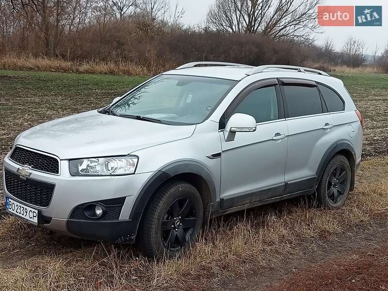 Внедорожник / Кроссовер Chevrolet Captiva 2011 в Тернополе фото 3 Внедорожник / Кроссовер Chevrolet Captiva 2011 в Тернополе