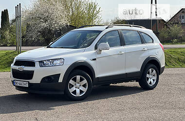 Внедорожник / Кроссовер Chevrolet Captiva 2012 в Ровно