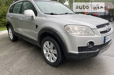 Позашляховик / Кросовер Chevrolet Captiva 2006 в Києві