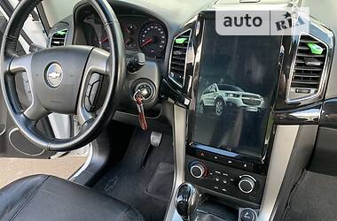 Внедорожник / Кроссовер Chevrolet Captiva 2011 в 