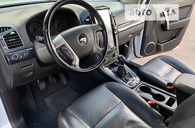 Внедорожник / Кроссовер Chevrolet Captiva 2011 в 