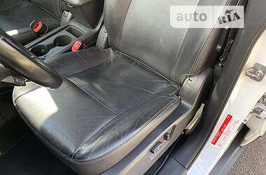 Внедорожник / Кроссовер Chevrolet Captiva 2011 в 