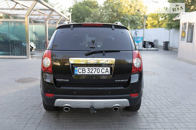 Позашляховик / Кросовер Chevrolet Captiva 2008 в Києві