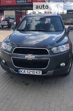 Позашляховик / Кросовер Chevrolet Captiva 2011 в Києві