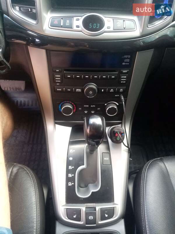 Внедорожник / Кроссовер Chevrolet Captiva 2011 в Царичанке