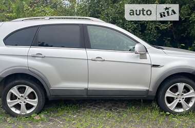 Позашляховик / Кросовер Chevrolet Captiva 2011 в Києві