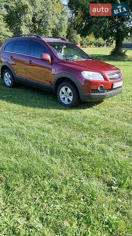 Внедорожник / Кроссовер Chevrolet Captiva 2008 в Дрогобыче