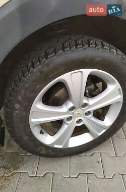 Внедорожник / Кроссовер Chevrolet Captiva 2012 в 