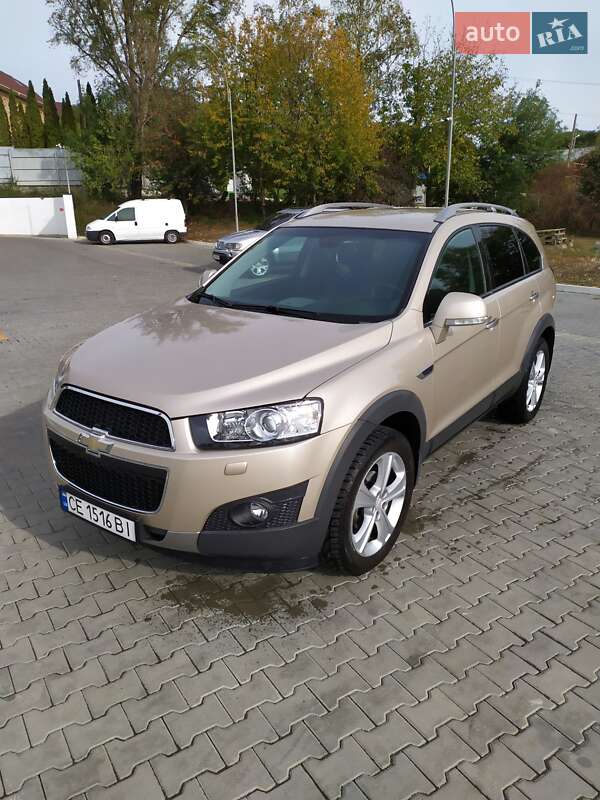 Позашляховик / Кросовер Chevrolet Captiva 2012 в Чернівцях