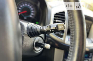 Внедорожник / Кроссовер Chevrolet Captiva 2013 в 
