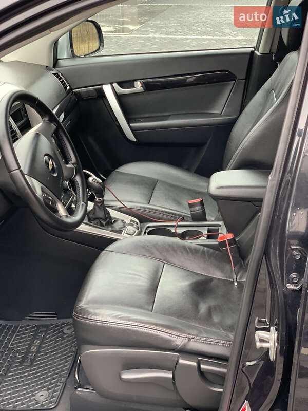 Внедорожник / Кроссовер Chevrolet Captiva 2012 в Львове
