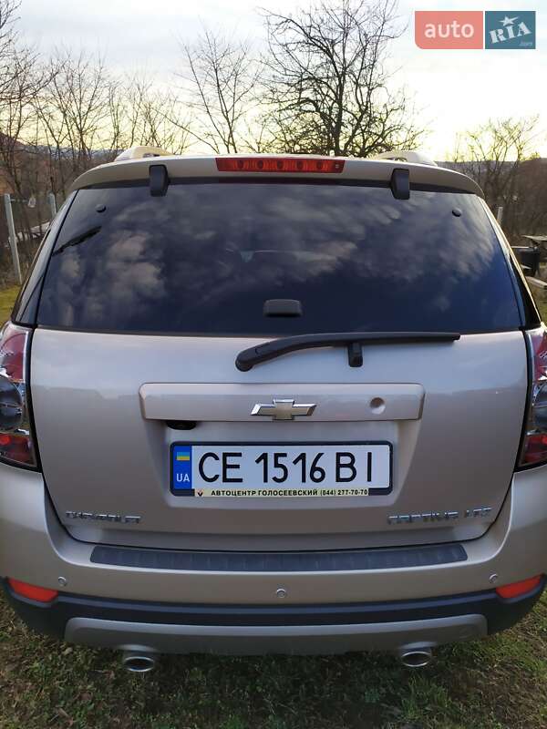 Позашляховик / Кросовер Chevrolet Captiva 2012 в Чернівцях