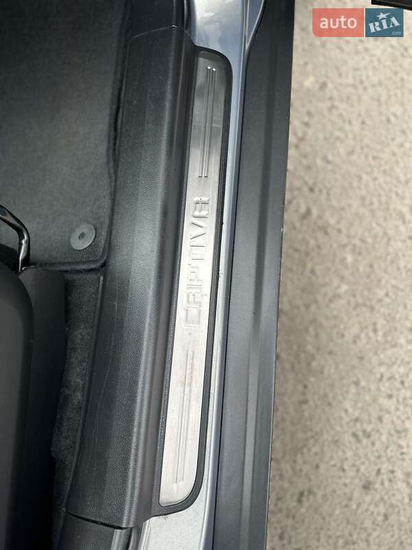 Внедорожник / Кроссовер Chevrolet Captiva 2012 в Дубно