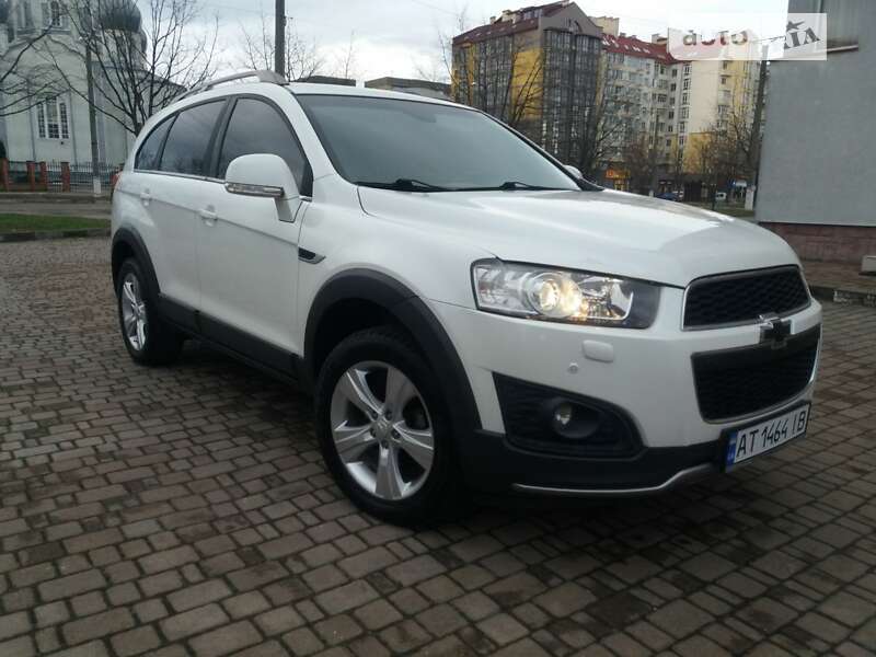 Внедорожник / Кроссовер Chevrolet Captiva 2013 в Калуше