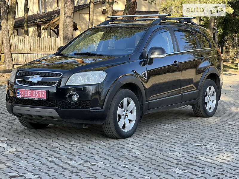 Внедорожник / Кроссовер Chevrolet Captiva 2009 в Луцке