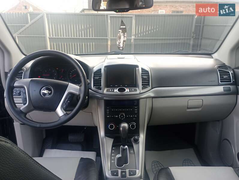 Позашляховик / Кросовер Chevrolet Captiva 2011 в Дрогобичі