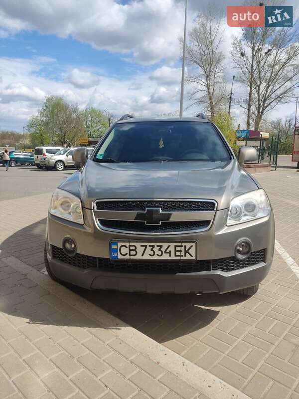 Внедорожник / Кроссовер Chevrolet Captiva 2008 в Чернигове фото 3 Внедорожник / Кроссовер Chevrolet Captiva 2008 в Чернигове