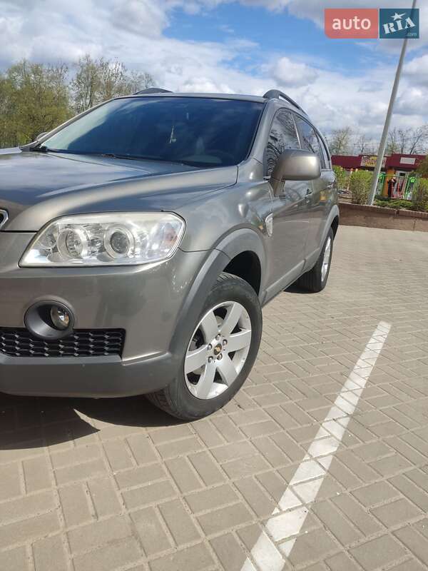Внедорожник / Кроссовер Chevrolet Captiva 2008 в Чернигове фото 9 Внедорожник / Кроссовер Chevrolet Captiva 2008 в Чернигове