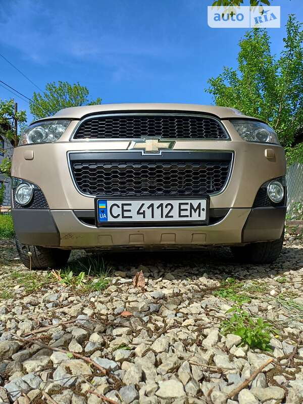 Позашляховик / Кросовер Chevrolet Captiva 2012 в Чернівцях