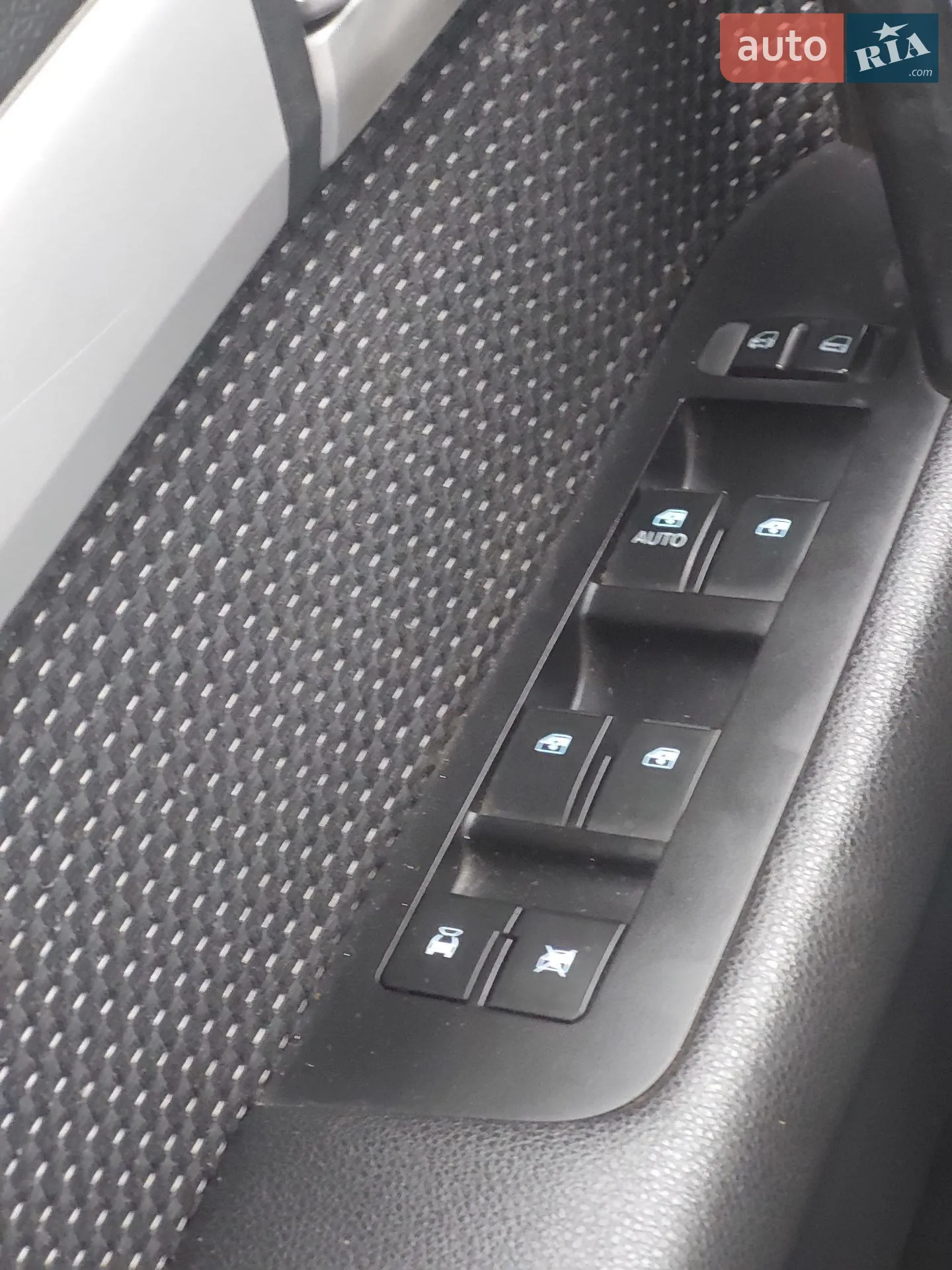 2012 Chevrolet Captiva - мініатюра 4
