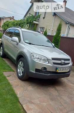 Позашляховик / Кросовер Chevrolet Captiva 2008 в Чернівцях