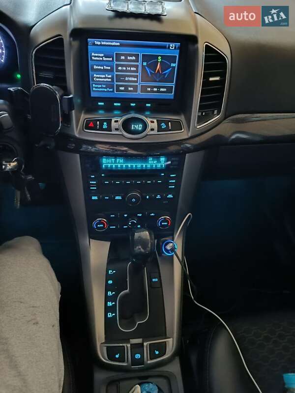 Внедорожник / Кроссовер Chevrolet Captiva 2015 в Киеве