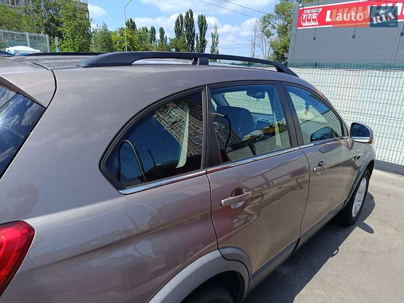 Внедорожник / Кроссовер Chevrolet Captiva 2015 в Киеве