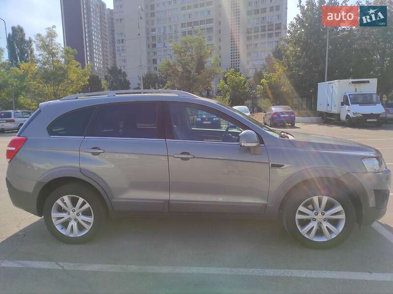 Внедорожник / Кроссовер Chevrolet Captiva 2013 в Киеве фото 6 Внедорожник / Кроссовер Chevrolet Captiva 2013 в Киеве