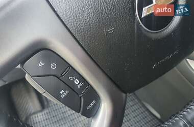 Внедорожник / Кроссовер Chevrolet Captiva 2013 в 